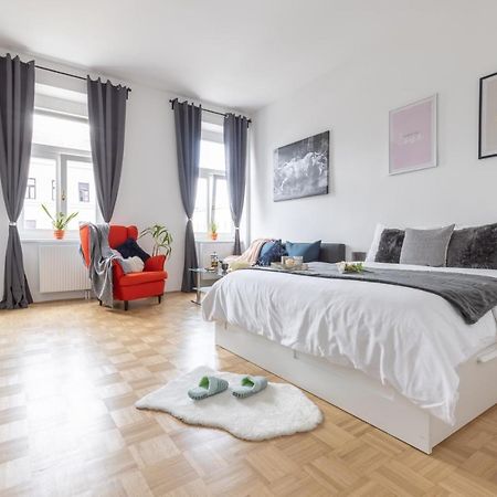 Yeshello Vienna Central Station Apartment Kültér fotó